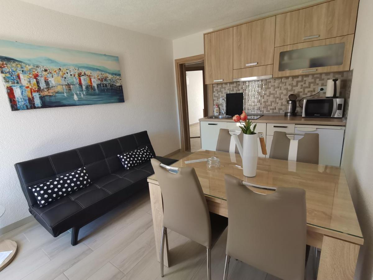 Apartment Marina Pavic Хвар Екстер'єр фото